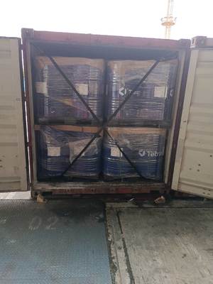 Dispersante a base di acidi organici e di amine organiche a base di solventi D-106